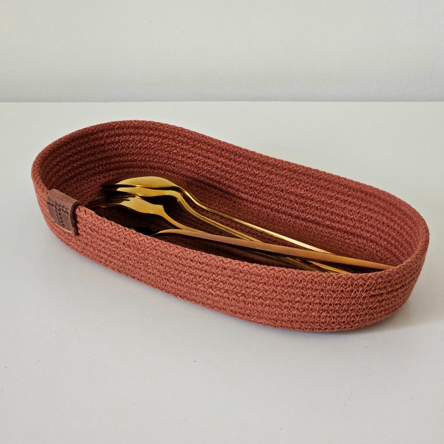 ONE TALAN – Oval cutlery basket