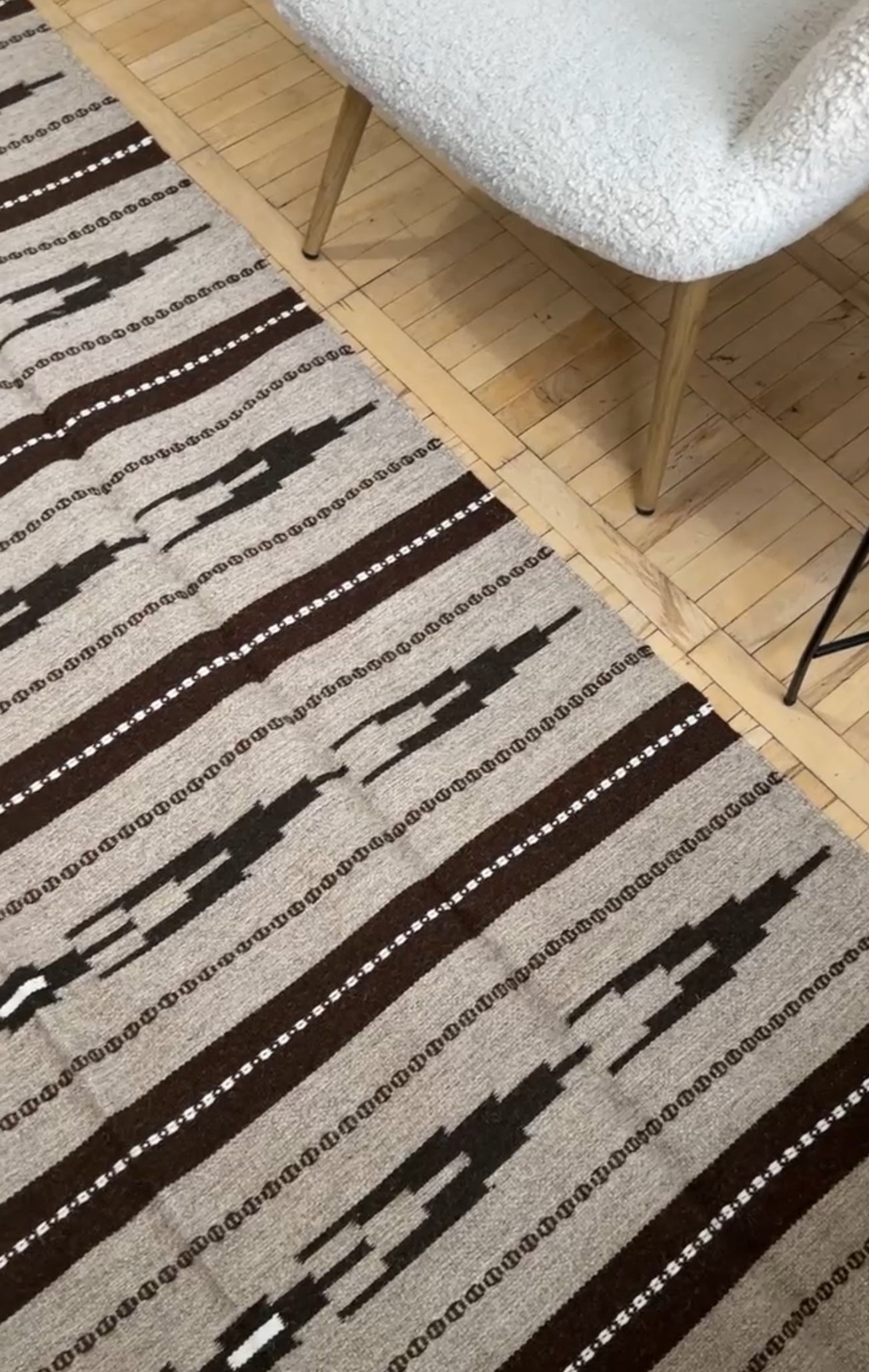 ETHNO BABAI – Hand Made Rug “Grey”