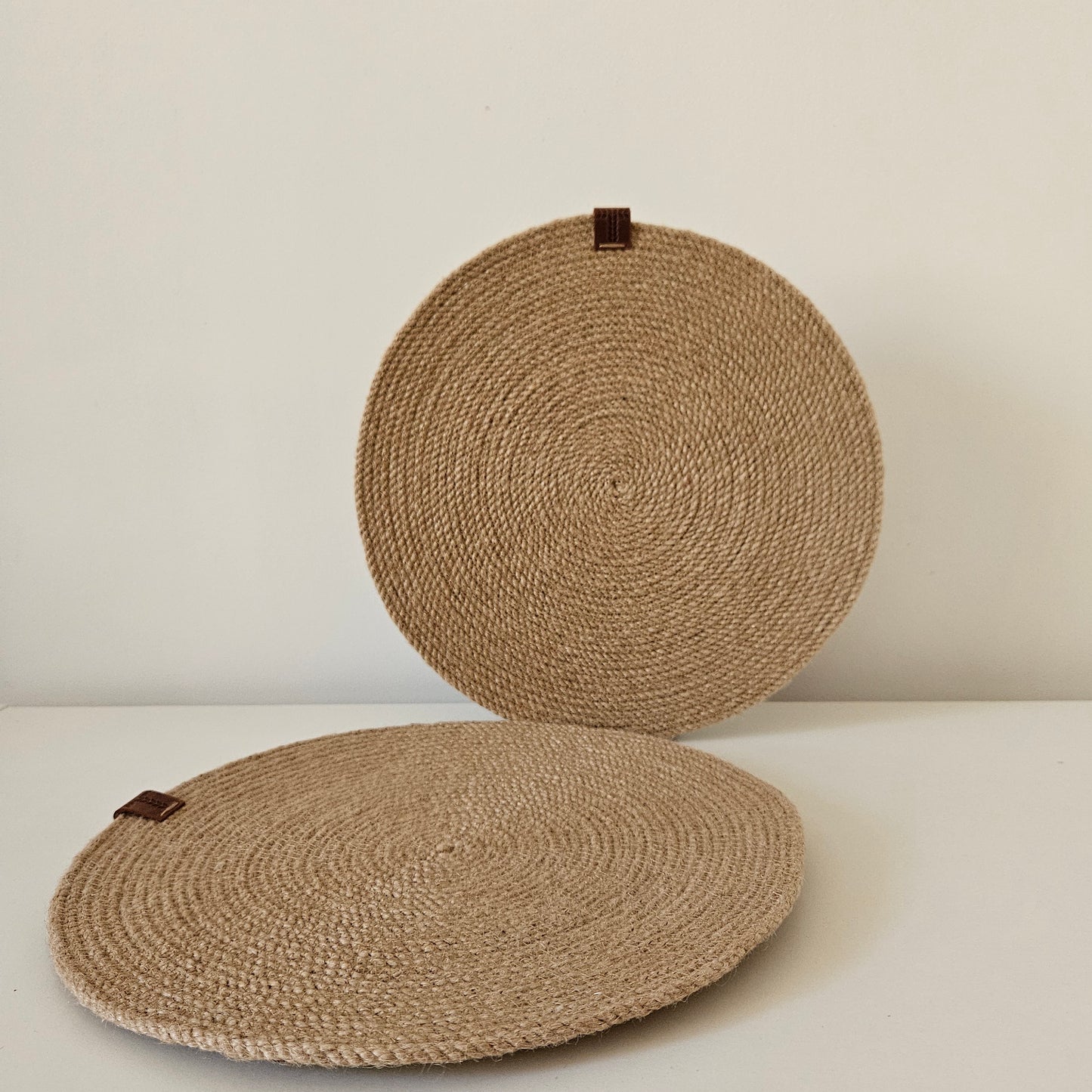 ONE TALAN - Placemats (Jute)