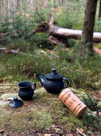 Handgefertigtes Keramik- und Kräutertee-Set