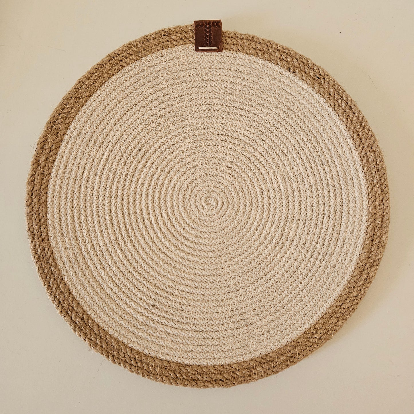 ONE TALAN - Placemats (Cotton knitted cord with jute edging)